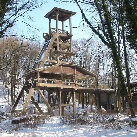 Le Lodges *
